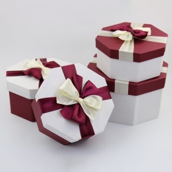 Custom Red White Paper Hair Extension Wig Gift Box With Silk Ribbon