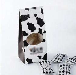 Custom printed black and white candy gift cardboard box with window